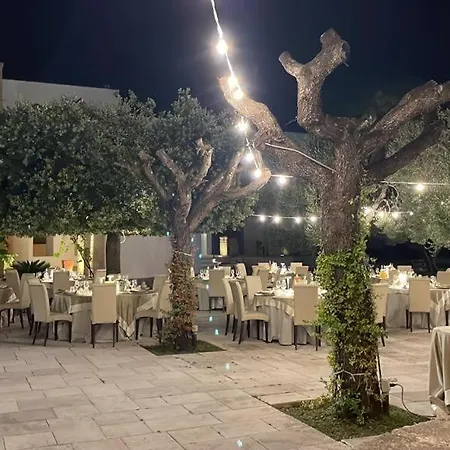 Relais Porta Del Sud 4* 오스투니