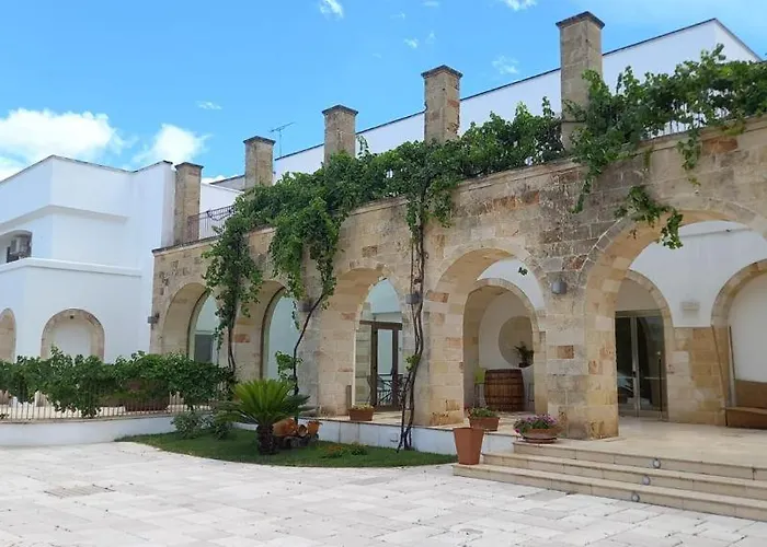 Relais Porta Del Sud מלון אוסטוני