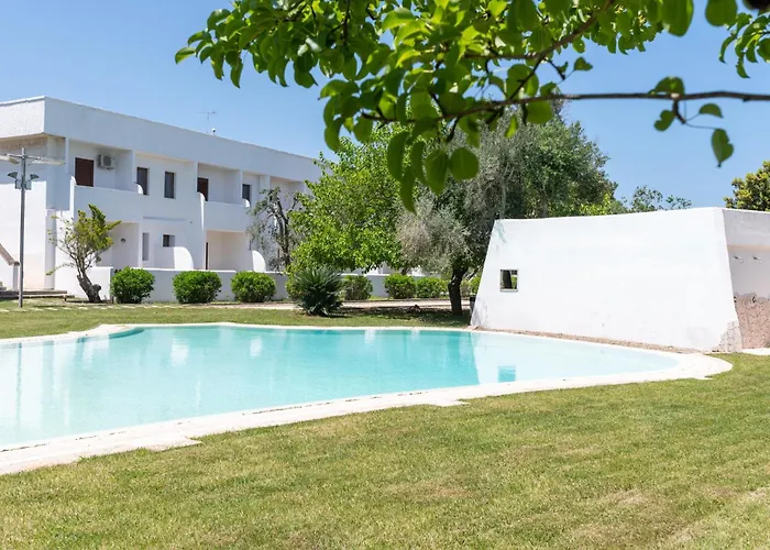 מלון Relais Porta Del Sud 4*