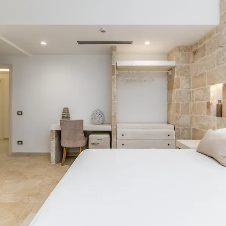 Relais Porta Del Sud 4* オストゥーニ