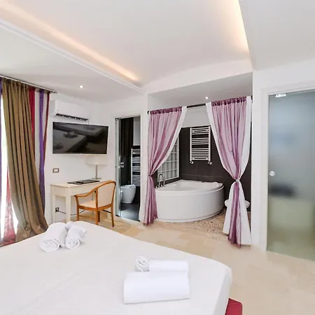 Hotell Relais Porta Del Sud 4*